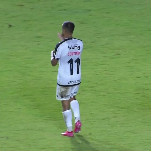 Carille afirma que não pretende começar jogos do Vasco com Coutinho e Payet juntos por enquanto | vasco